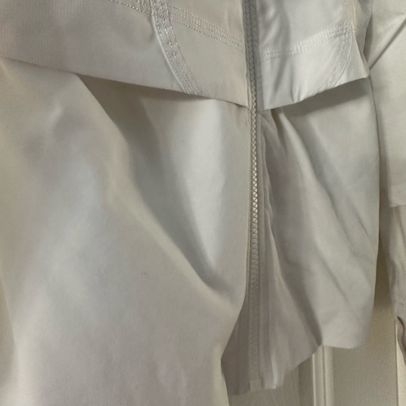 Lululemon🍋Jacket - Picture 10 of 16